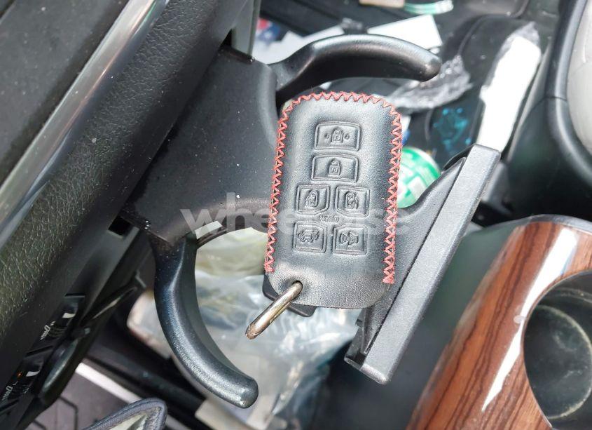 Photo 11 of 2015 Toyota Sienna LIMITED 7 PASSENGER (VIN 5TDDK3DC9FS115512)