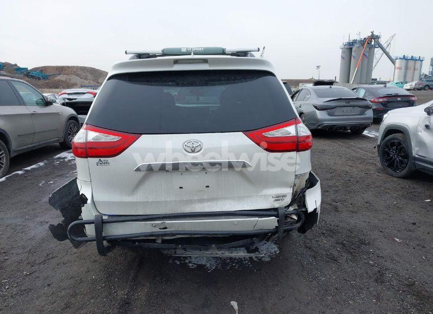 Photo 16 of 2015 Toyota Sienna LIMITED 7 PASSENGER (VIN 5TDDK3DC9FS115512)