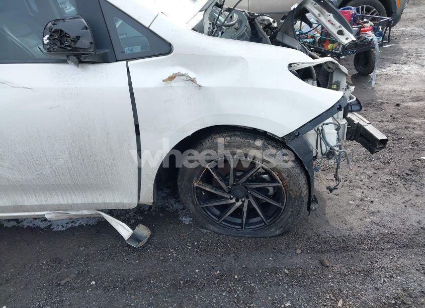 Photo 17 of 2015 Toyota Sienna LIMITED 7 PASSENGER (VIN 5TDDK3DC9FS115512)