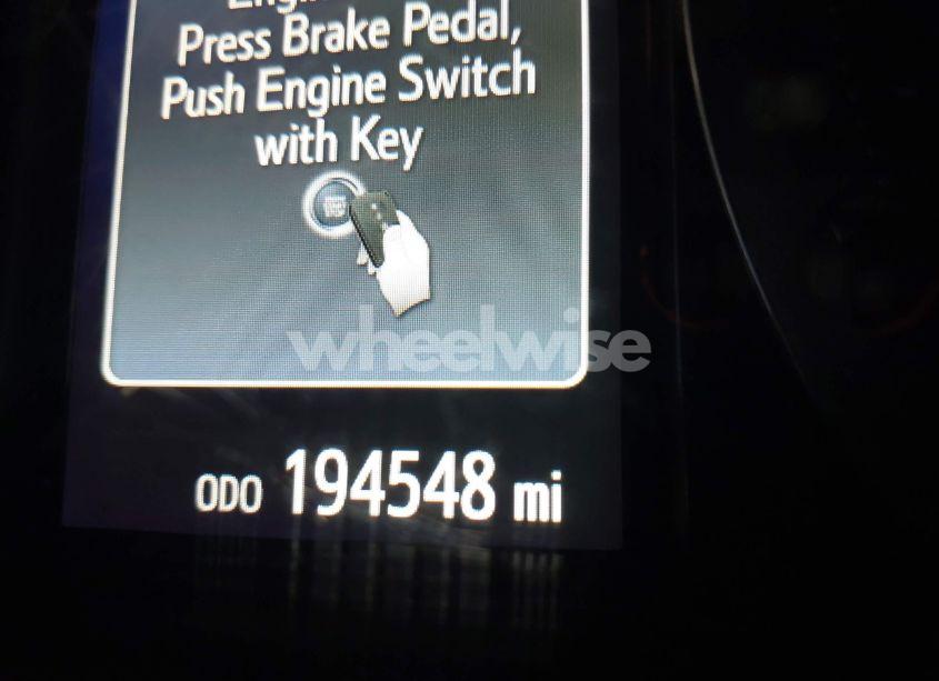 Photo 15 of 2015 Toyota Sienna XLE 7 PASSENGER (VIN 5TDDK3DC9FS121889)