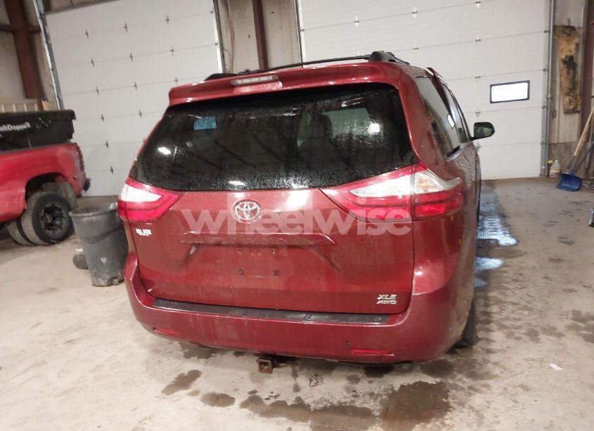 Photo 16 of 2015 Toyota Sienna XLE 7 PASSENGER (VIN 5TDDK3DC9FS121889)