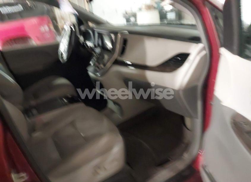 Photo 5 of 2015 Toyota Sienna XLE 7 PASSENGER (VIN 5TDDK3DC9FS121889)