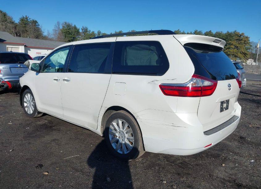 Photo 3 of 2015 Toyota Sienna XLE/LIMITED (VIN 5TDDK3DC9FS124310)