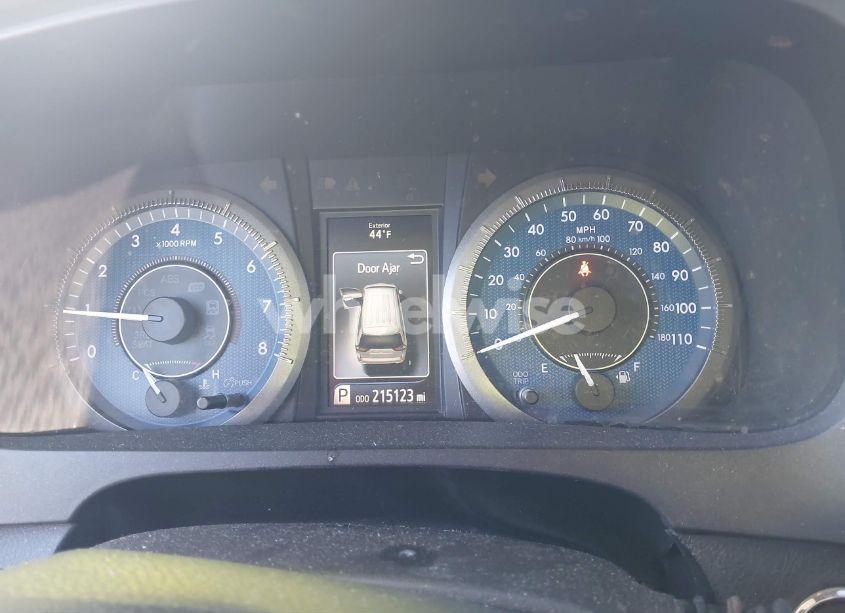 Photo 7 of 2016 Toyota Sienna LIMITED PREMIUM 7 PASSENGER (VIN 5TDDK3DC9GS140380)