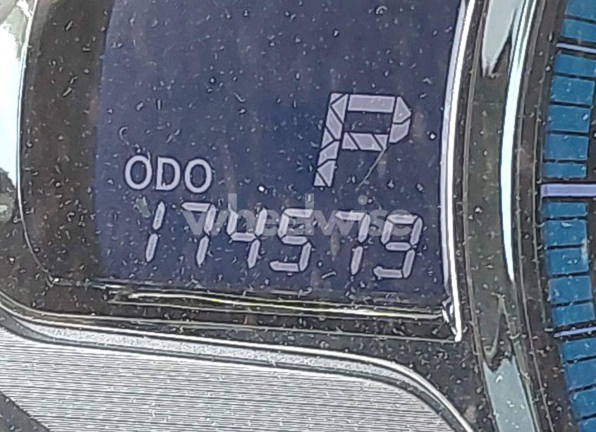 Photo 16 of 2011 Toyota Sienna XLE (VIN 5TDDK3DCXBS005806)