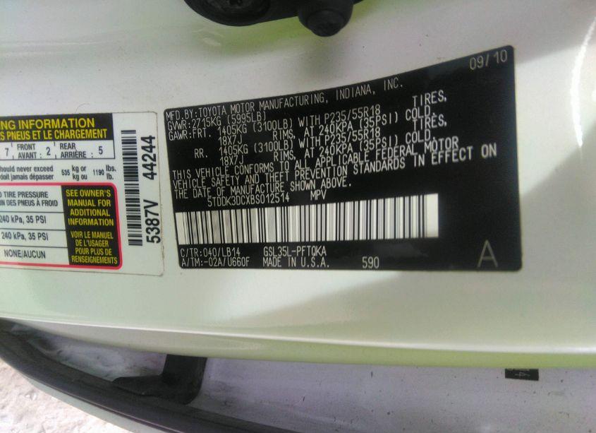 Photo 9 of 2011 Toyota Sienna XLE (VIN 5TDDK3DCXBS012514)
