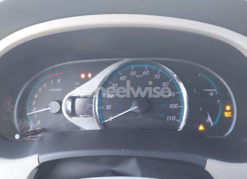 Photo 7 of 2012 Toyota Sienna XLE/LIMITED (VIN 5TDDK3DCXCS032344)