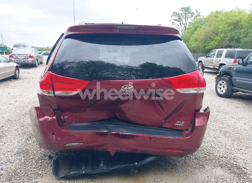 Photo 16 of 2012 Toyota Sienna XLE 7 PASSENGER (VIN 5TDDK3DCXCS033249)