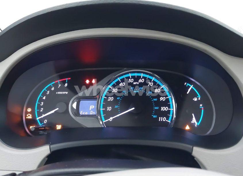 Photo 14 of 2014 Toyota Sienna XLE/LIMITED (VIN 5TDDK3DCXES076542)