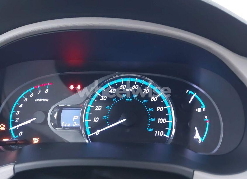 Photo 7 of 2014 Toyota Sienna XLE/LIMITED (VIN 5TDDK3DCXES076542)