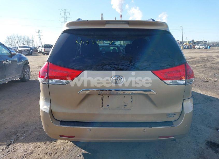 Photo 16 of 2014 Toyota Sienna XLE/LIMITED (VIN 5TDDK3DCXES088559)
