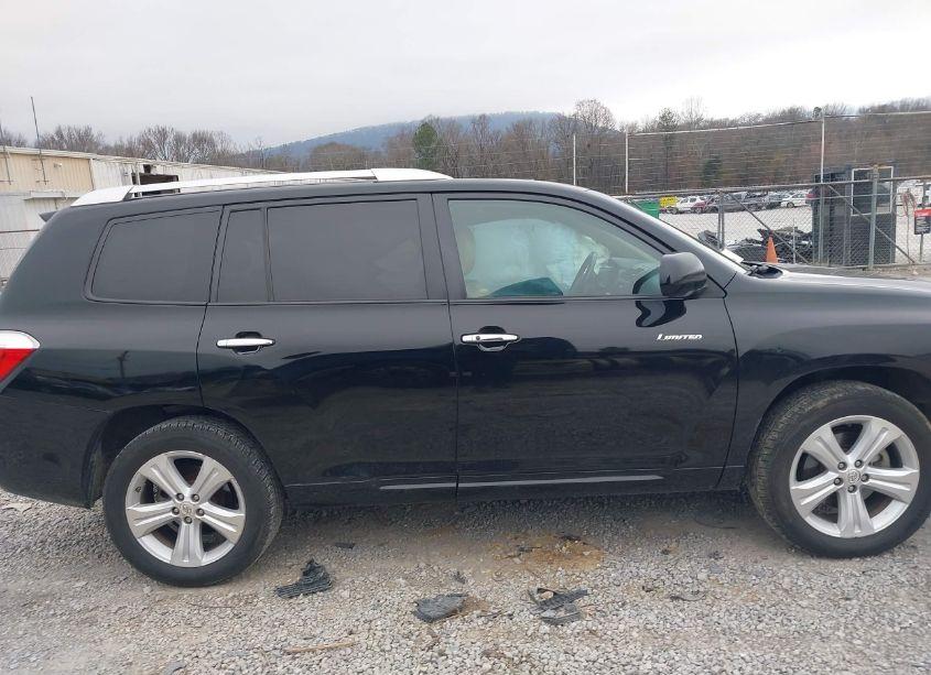 Photo 13 of 2010 Toyota Highlander LIMITED (VIN 5TDDK3EH0AS001742)