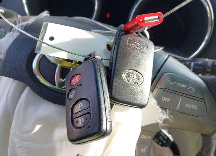 Photo 11 of 2010 Toyota Highlander LIMITED (VIN 5TDDK3EH0AS017245)