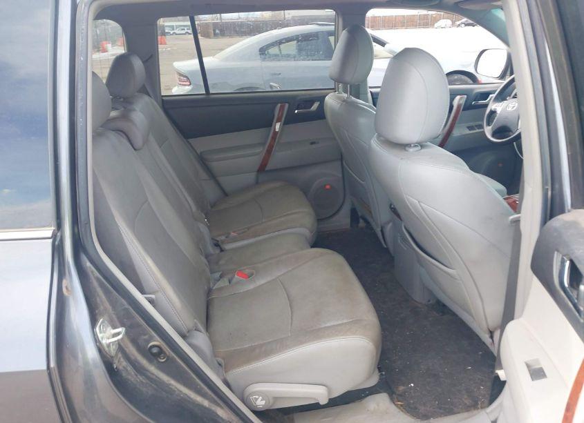 Photo 8 of 2011 Toyota Highlander LIMITED V6 (VIN 5TDDK3EH0BS088561)