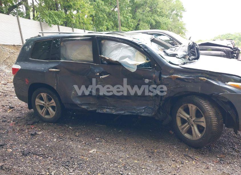 Photo 12 of 2012 Toyota Highlander LIMITED V6 (VIN 5TDDK3EH0CS115615)