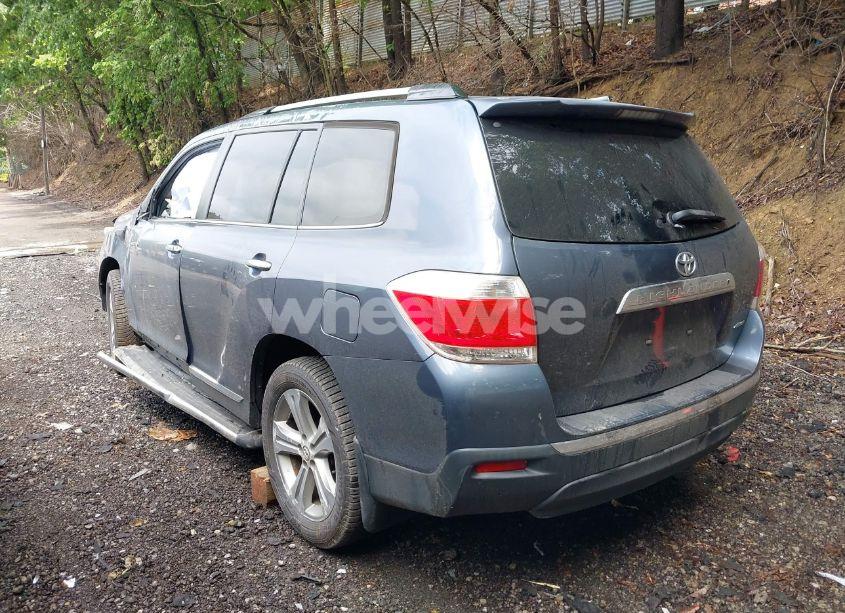 Photo 3 of 2012 Toyota Highlander LIMITED V6 (VIN 5TDDK3EH0CS115615)