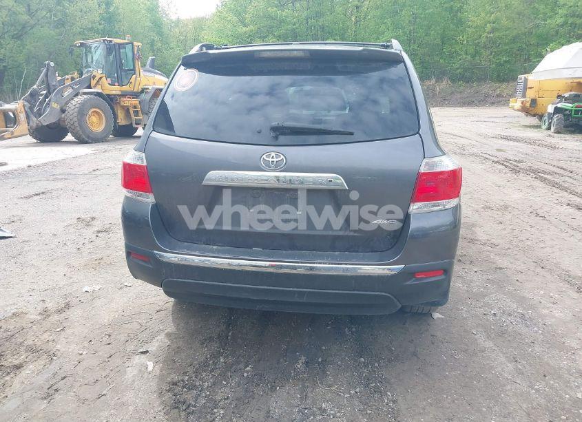 Photo 17 of 2013 Toyota Highlander LIMITED V6 (VIN 5TDDK3EH0DS221967)