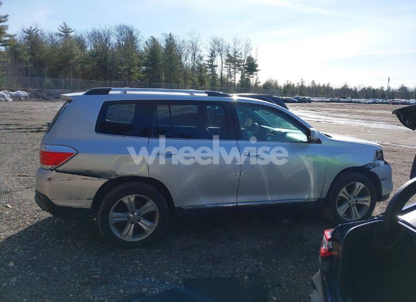 Photo 13 of 2013 Toyota Highlander LIMITED V6 (VIN 5TDDK3EH0DS252295)