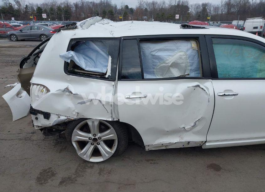 Photo 19 of 2010 Toyota Highlander LIMITED (VIN 5TDDK3EH1AS029162)