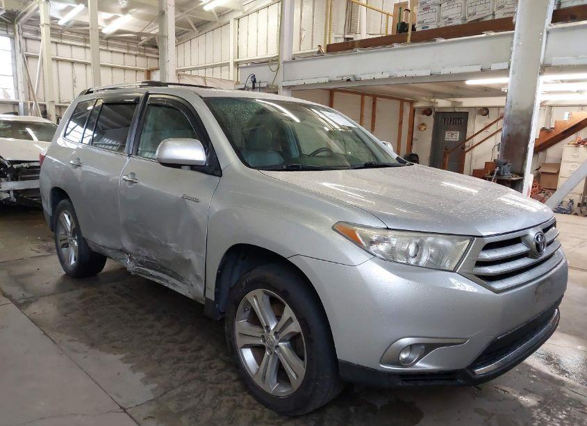 2011 Toyota Highlander LIMITED V6 (VIN 5TDDK3EH1BS042639) main photo