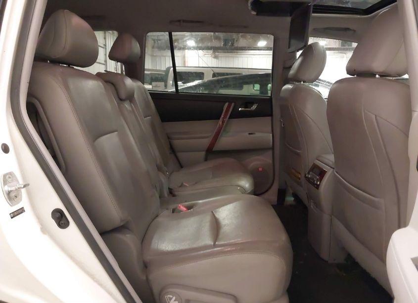 Photo 8 of 2011 Toyota Highlander LIMITED V6 (VIN 5TDDK3EH1BS047114)