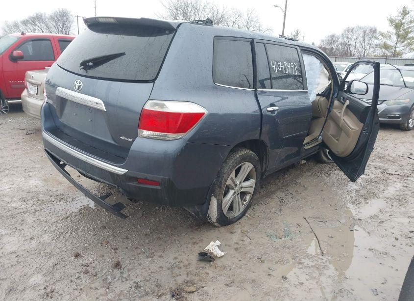 Photo 4 of 2012 Toyota Highlander LIMITED V6 (VIN 5TDDK3EH1CS153113)