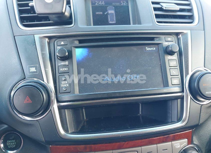 Photo 18 of 2013 Toyota Highlander LIMITED (VIN 5TDDK3EH1DS213456)