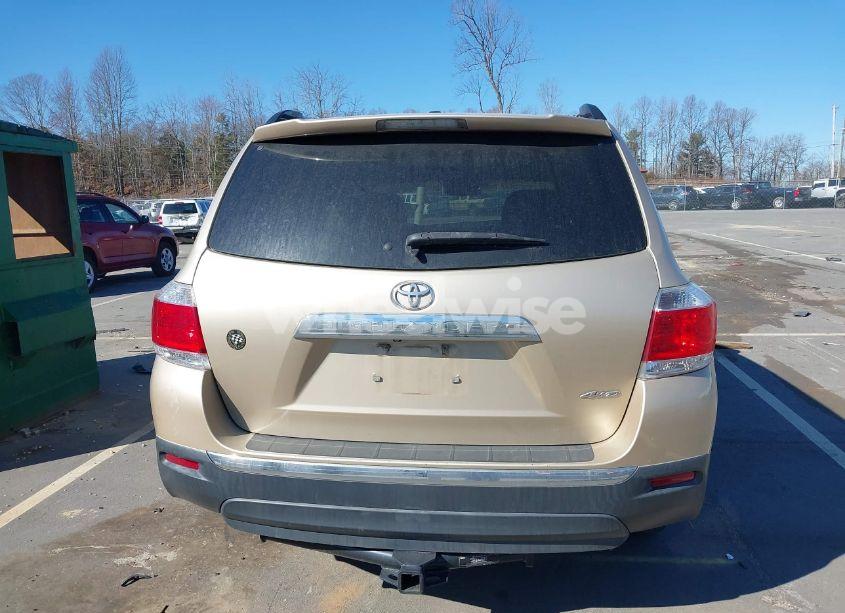 Photo 16 of 2013 Toyota Highlander LIMITED V6 (VIN 5TDDK3EH1DS228152)