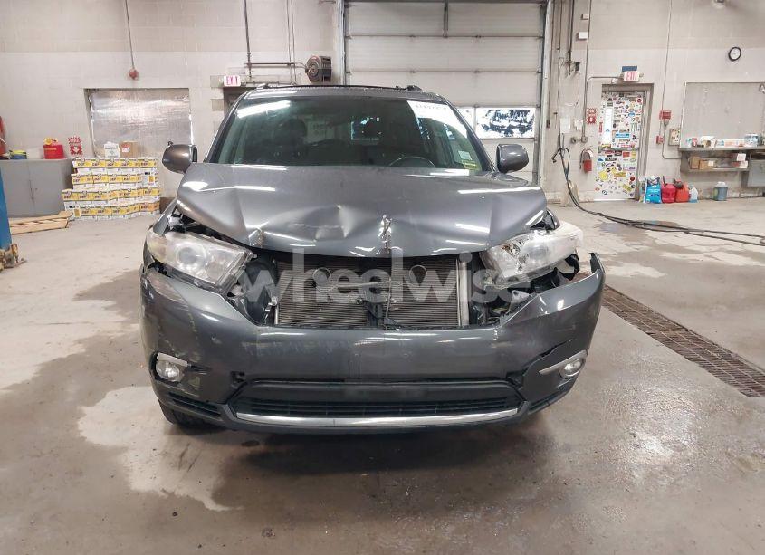 Photo 13 of 2013 Toyota Highlander LIMITED V6 (VIN 5TDDK3EH1DS271468)