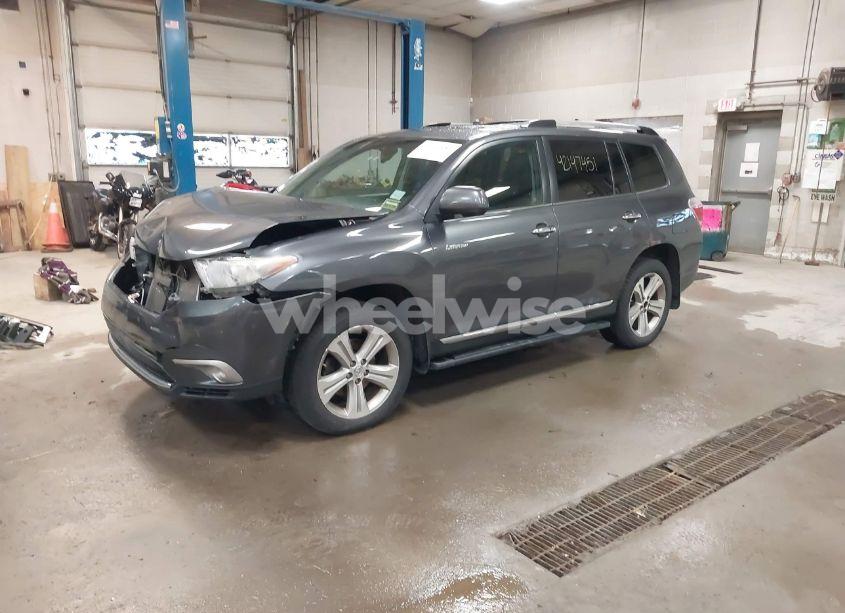Photo 2 of 2013 Toyota Highlander LIMITED V6 (VIN 5TDDK3EH1DS271468)