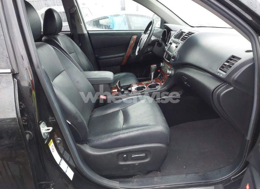 Photo 5 of 2013 Toyota Highlander LIMITED V6 (VIN 5TDDK3EH1DS272961)