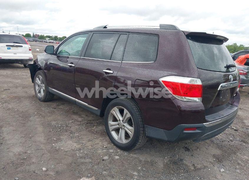 Photo 3 of 2013 Toyota Highlander LIMITED V6 (VIN 5TDDK3EH1DS275763)