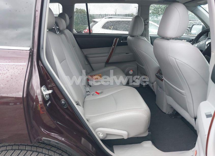 Photo 8 of 2013 Toyota Highlander LIMITED V6 (VIN 5TDDK3EH1DS275763)