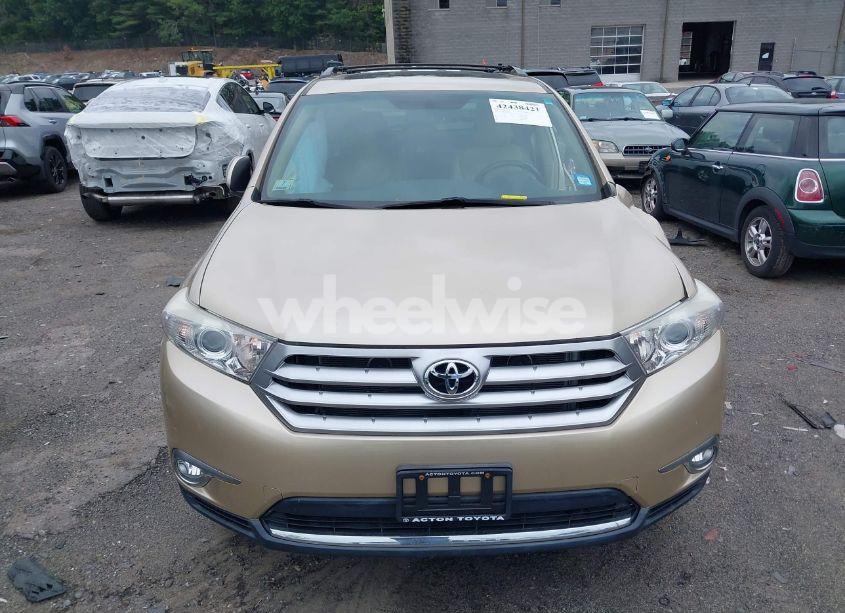Photo 13 of 2011 Toyota Highlander LIMITED V6 (VIN 5TDDK3EH2BS072412)