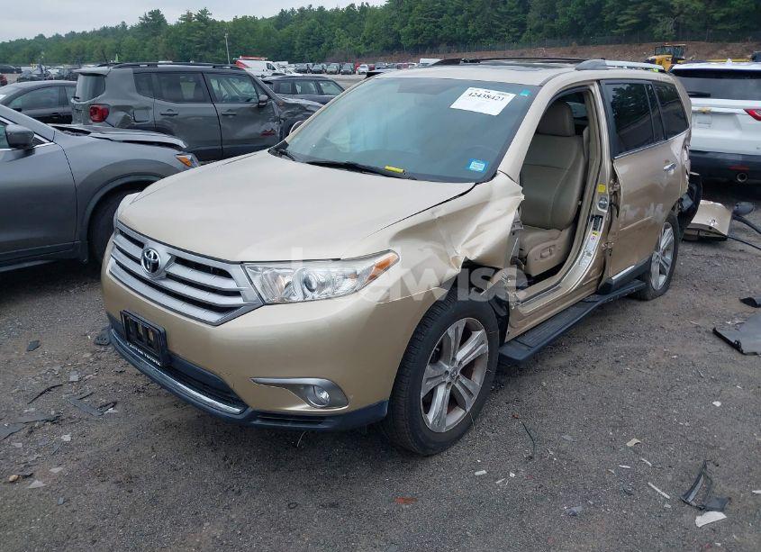 Photo 2 of 2011 Toyota Highlander LIMITED V6 (VIN 5TDDK3EH2BS072412)