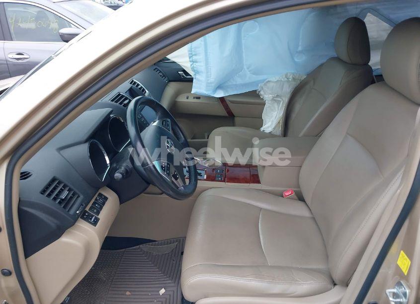 Photo 5 of 2011 Toyota Highlander LIMITED V6 (VIN 5TDDK3EH2BS072412)