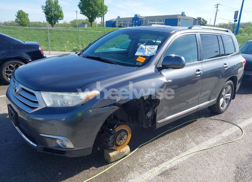 Photo 2 of 2012 Toyota Highlander LIMITED V6 (VIN 5TDDK3EH2CS101814)