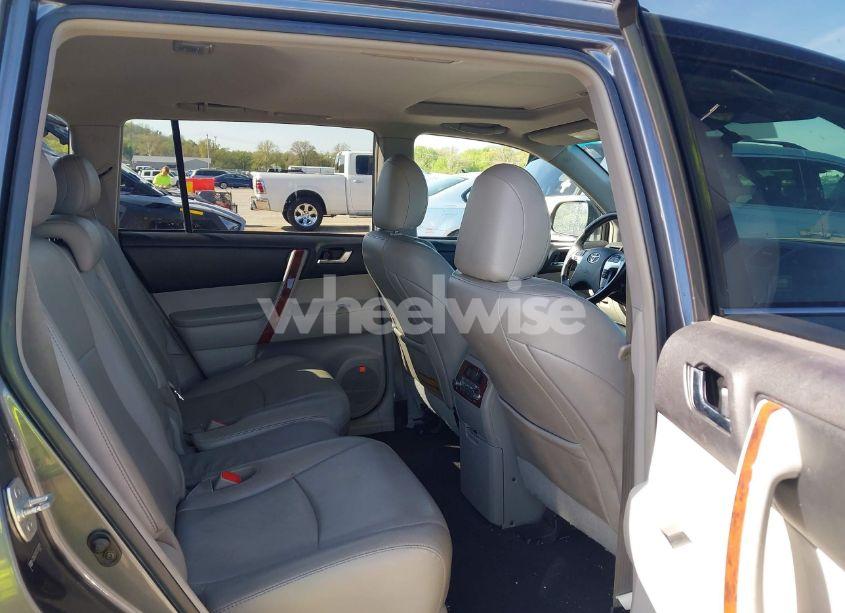 Photo 8 of 2012 Toyota Highlander LIMITED V6 (VIN 5TDDK3EH2CS101814)