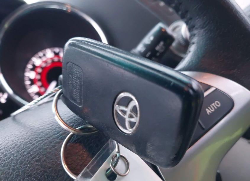 Photo 11 of 2012 Toyota Highlander LIMITED V6 (VIN 5TDDK3EH2CS113638)