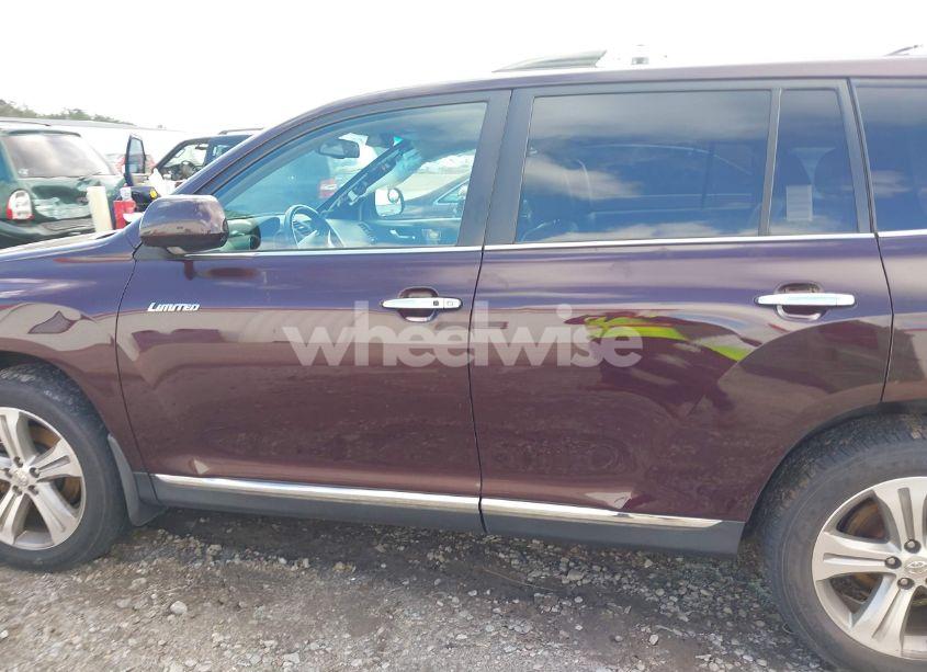 Photo 14 of 2011 Toyota Highlander LIMITED V6 (VIN 5TDDK3EH3BS050077)