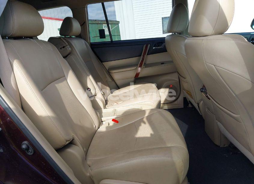 Photo 8 of 2011 Toyota Highlander LIMITED V6 (VIN 5TDDK3EH3BS050077)