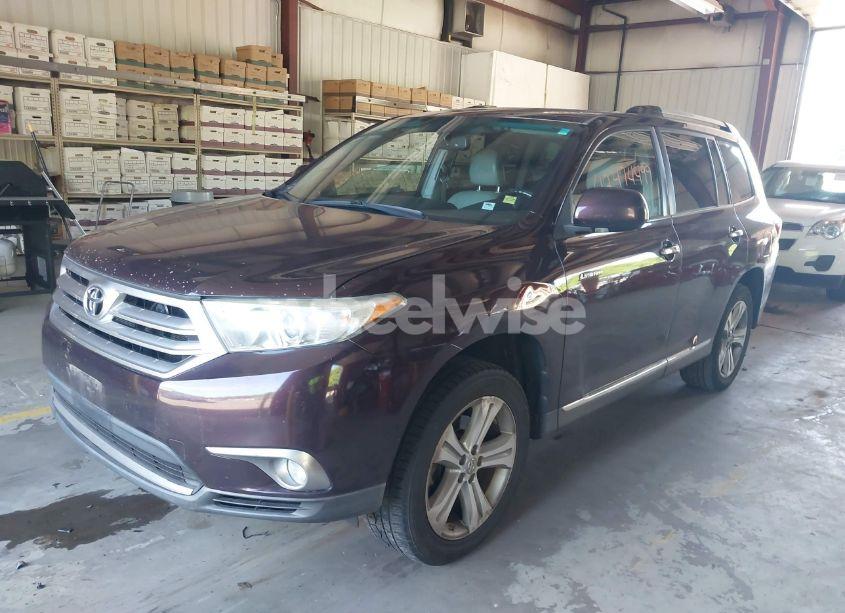 Photo 2 of 2012 Toyota Highlander LIMITED V6 (VIN 5TDDK3EH3CS098180)