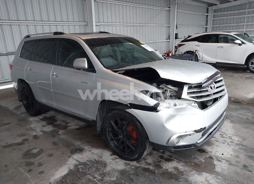 2013 Toyota Highlander LIMITED V6 (VIN 5TDDK3EH3DS175566) main photo