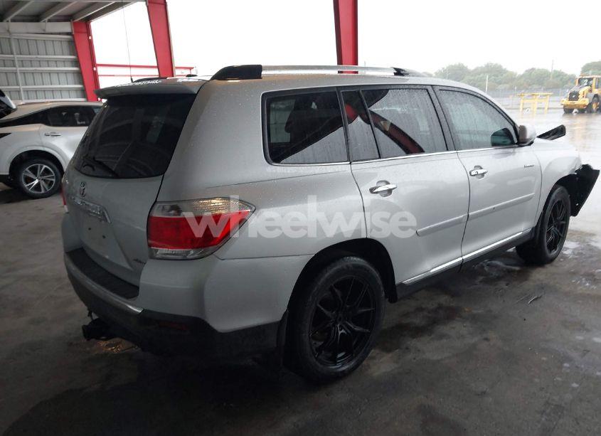 Photo 4 of 2013 Toyota Highlander LIMITED V6 (VIN 5TDDK3EH3DS175566)