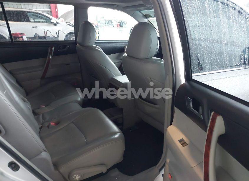 Photo 8 of 2013 Toyota Highlander LIMITED V6 (VIN 5TDDK3EH3DS175566)