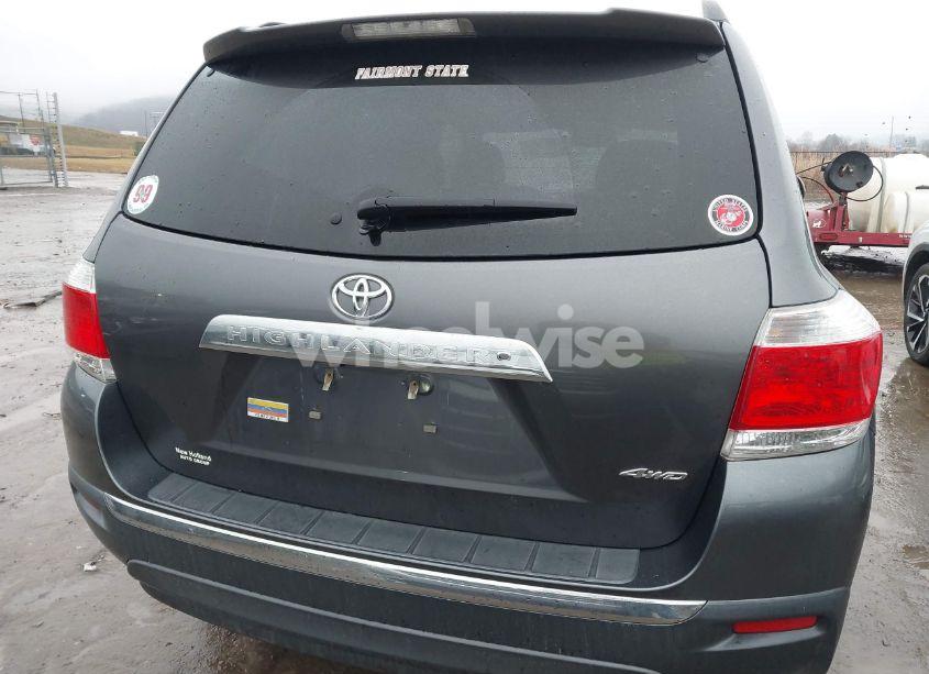 Photo 17 of 2013 Toyota Highlander LIMITED V6 (VIN 5TDDK3EH3DS187717)