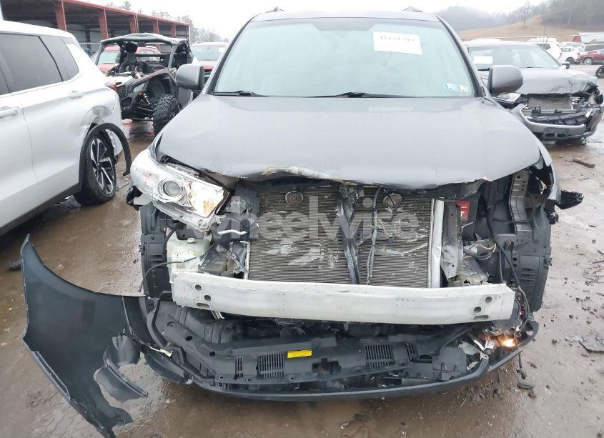 Photo 6 of 2013 Toyota Highlander LIMITED V6 (VIN 5TDDK3EH3DS187717)