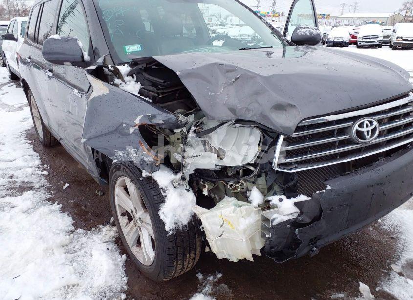 Photo 6 of 2010 Toyota Highlander LIMITED V6 (VIN 5TDDK3EH4AS004918)