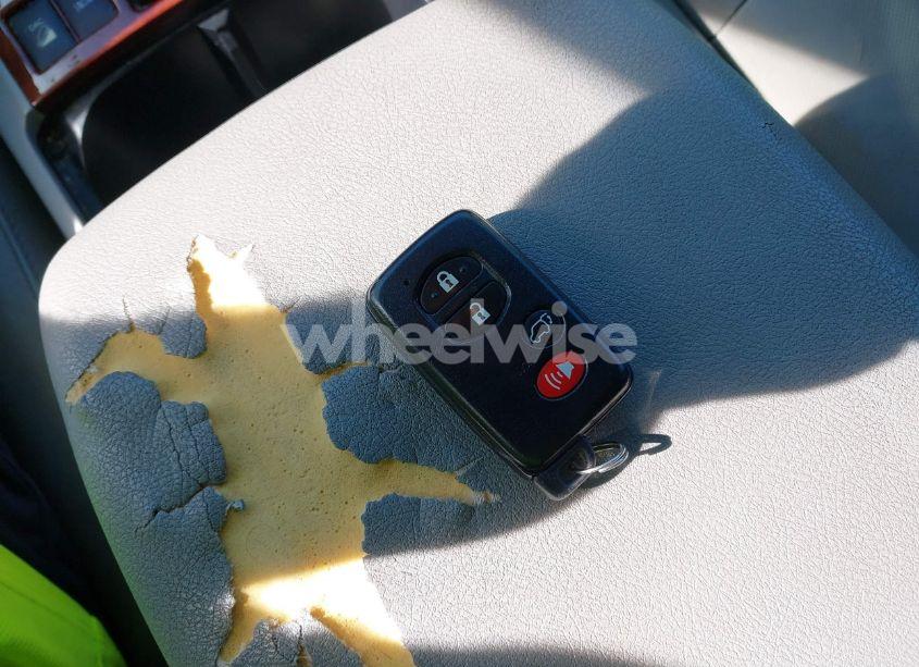 Photo 11 of 2012 Toyota Highlander LIMITED V6 (VIN 5TDDK3EH4CS122227)