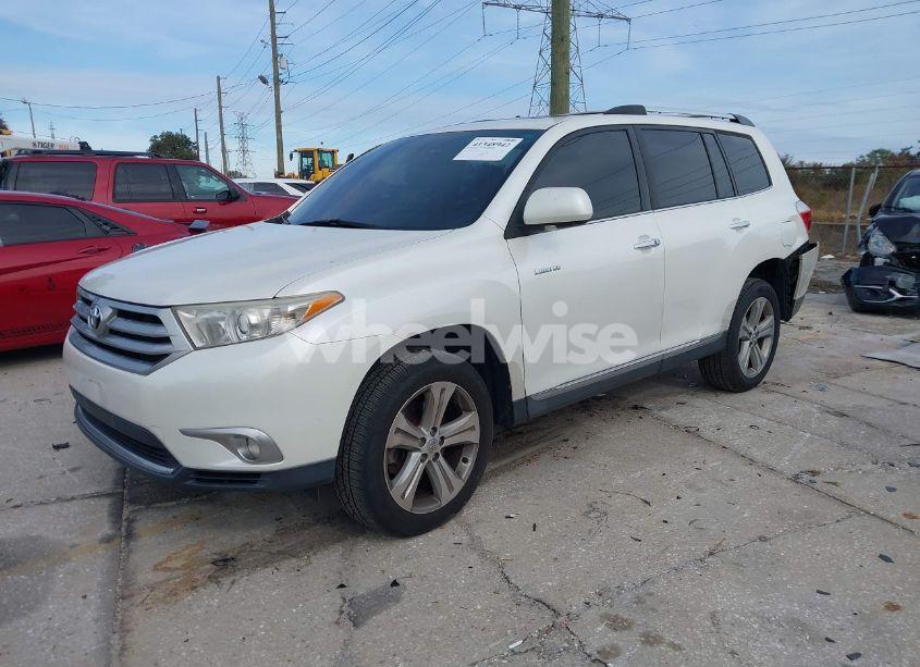 Photo 2 of 2012 Toyota Highlander LIMITED V6 (VIN 5TDDK3EH4CS132062)